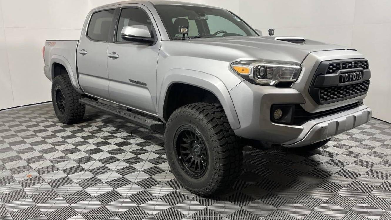 TOYOTA TACOMA 2018 3TMCZ5AN1JM127400 image