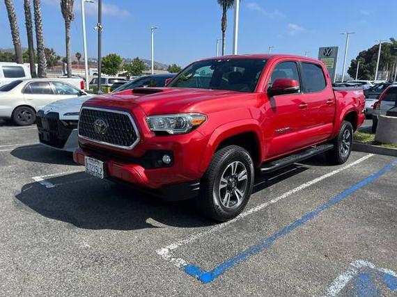 TOYOTA TACOMA 2018 3TMAZ5CNXJM062888 image