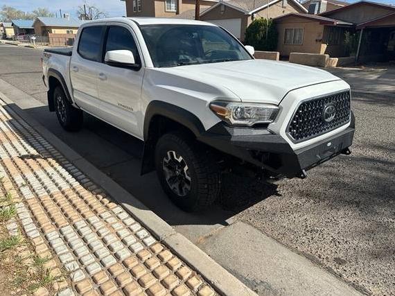 TOYOTA TACOMA 2018 3TMCZ5AN3JM186934 image