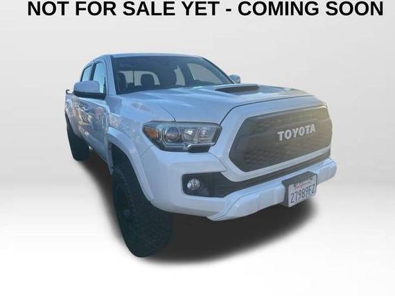 TOYOTA TACOMA 2018 3TMDZ5BN2JM043279 image