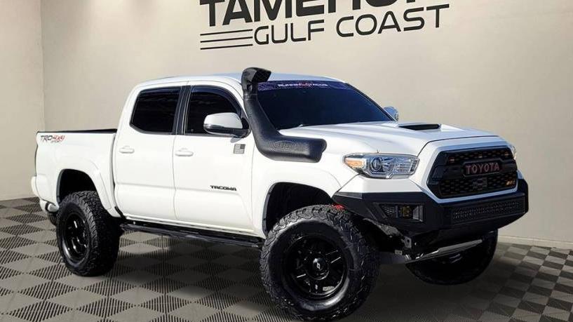 TOYOTA TACOMA 2018 5TFCZ5AN0JX153383 image