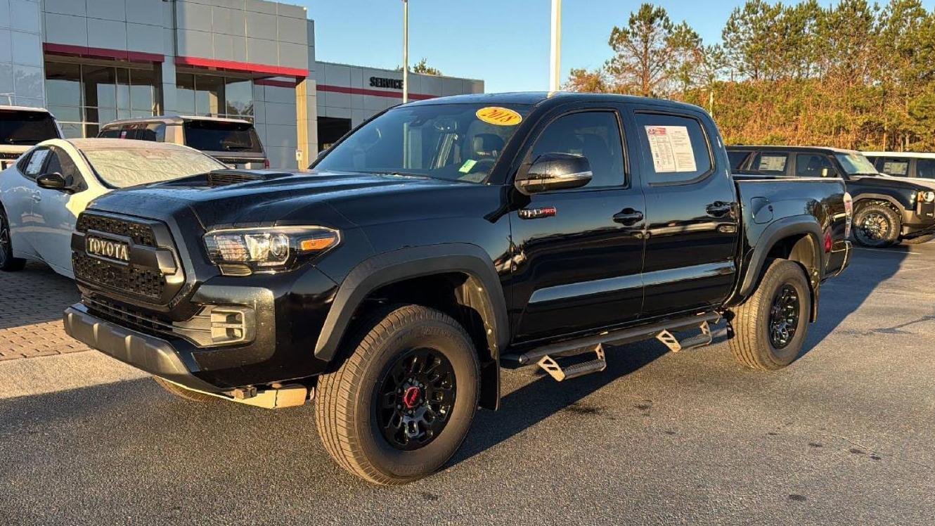 TOYOTA TACOMA 2018 5TFCZ5AN0JX130928 image