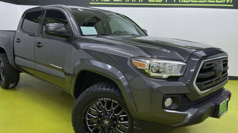 TOYOTA TACOMA 2018 5TFAZ5CN2JX070803 image