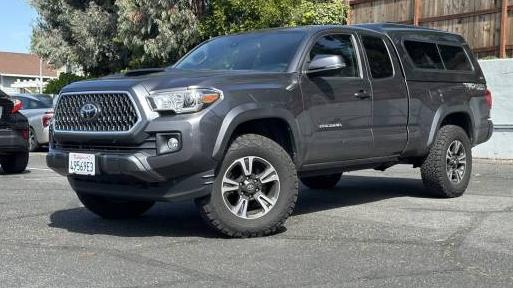 TOYOTA TACOMA 2018 5TFSZ5AN3JX142860 image