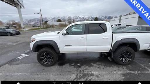 TOYOTA TACOMA 2018 5TFCZ5AN5JX158319 image