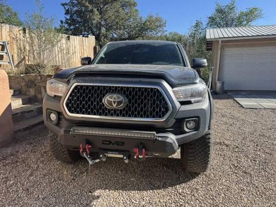 TOYOTA TACOMA 2018 5TFCZ5AN7JX134118 image