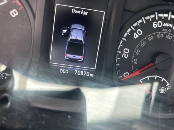 TOYOTA TACOMA 2018 3TMCZ5AN2JM141208 image