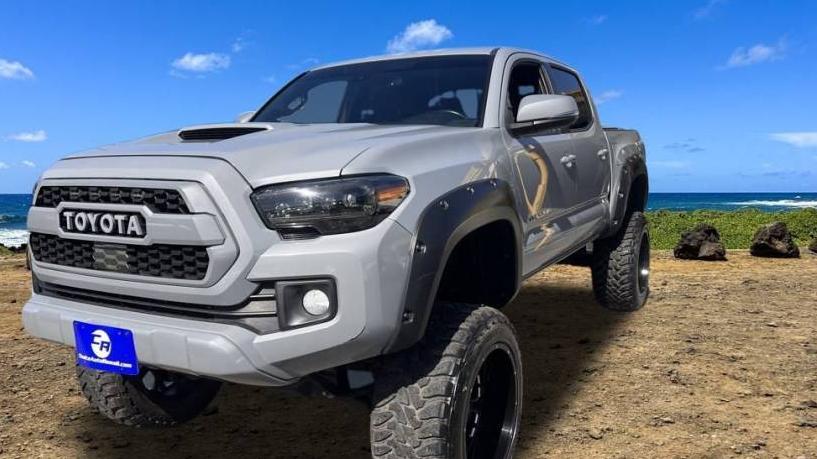 TOYOTA TACOMA 2018 3TMAZ5CNXJM063989 image