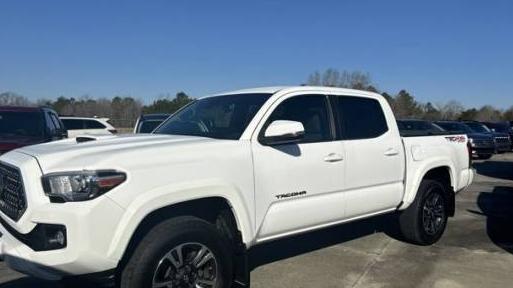 TOYOTA TACOMA 2018 5TFCZ5AN2JX123480 image