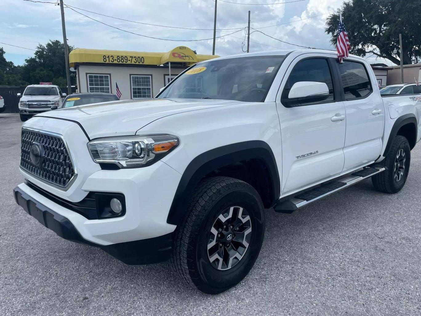 TOYOTA TACOMA 2018 5TFCZ5AN3JX129336 image