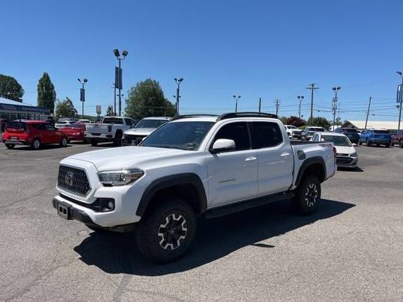 TOYOTA TACOMA 2018 3TMCZ5AN5JM149643 image