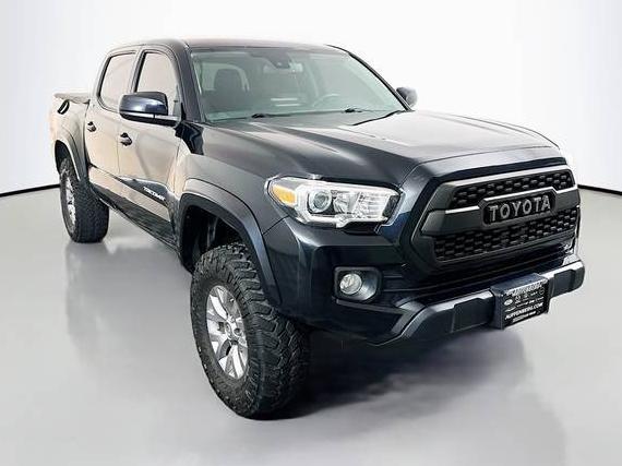 TOYOTA TACOMA 2018 3TMCZ5AN5JM184084 image