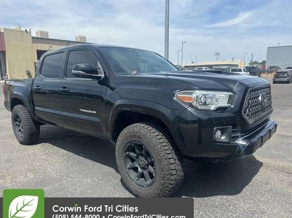 TOYOTA TACOMA 2018 5TFCZ5ANXJX149809 image