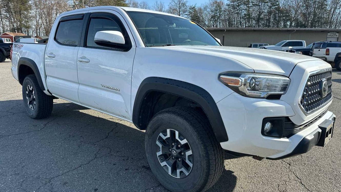 TOYOTA TACOMA 2018 5TFCZ5AN7JX165062 image