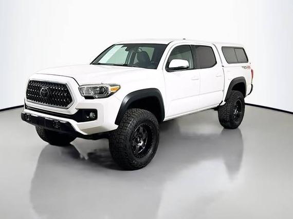 TOYOTA TACOMA 2018 3TMCZ5AN2JM133027 image