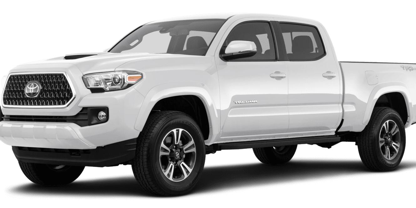 TOYOTA TACOMA 2018 5TFCZ5AN4JX133301 image