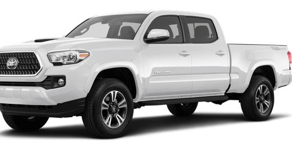TOYOTA TACOMA 2018 5TFCZ5AN6JX164257 image