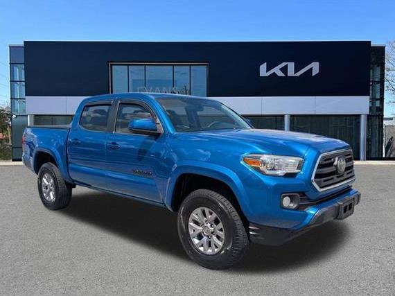 TOYOTA TACOMA 2018 5TFAZ5CN5JX059293 image