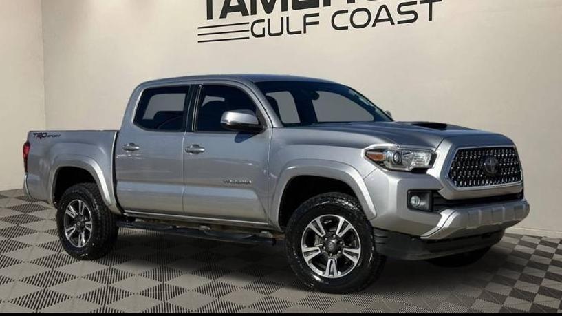 TOYOTA TACOMA 2018 5TFAZ5CN2JX054648 image