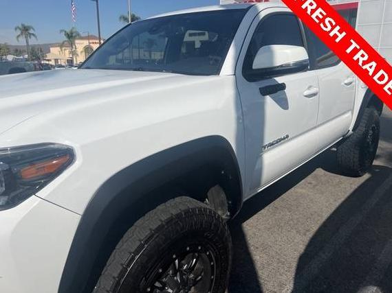 TOYOTA TACOMA 2018 3TMCZ5ANXJM132014 image