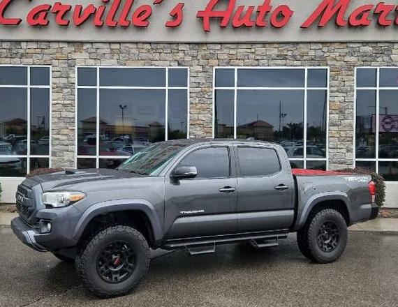TOYOTA TACOMA 2018 3TMCZ5AN3JM125812 image