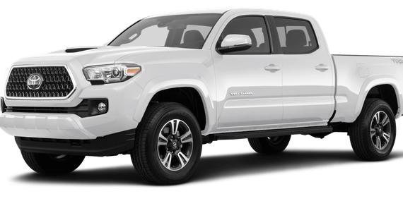 TOYOTA TACOMA 2018 5TFCZ5AN1JX158317 image