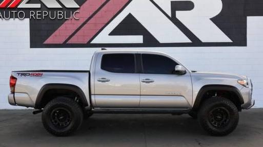 TOYOTA TACOMA 2018 3TMCZ5AN1JM139918 image