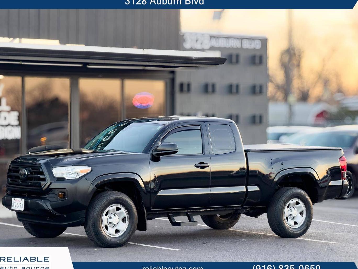 TOYOTA TACOMA 2018 5TFRX5GN1JX121999 image