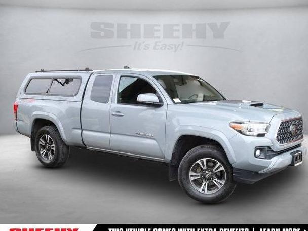 TOYOTA TACOMA 2018 5TFSZ5AN2JX123748 image