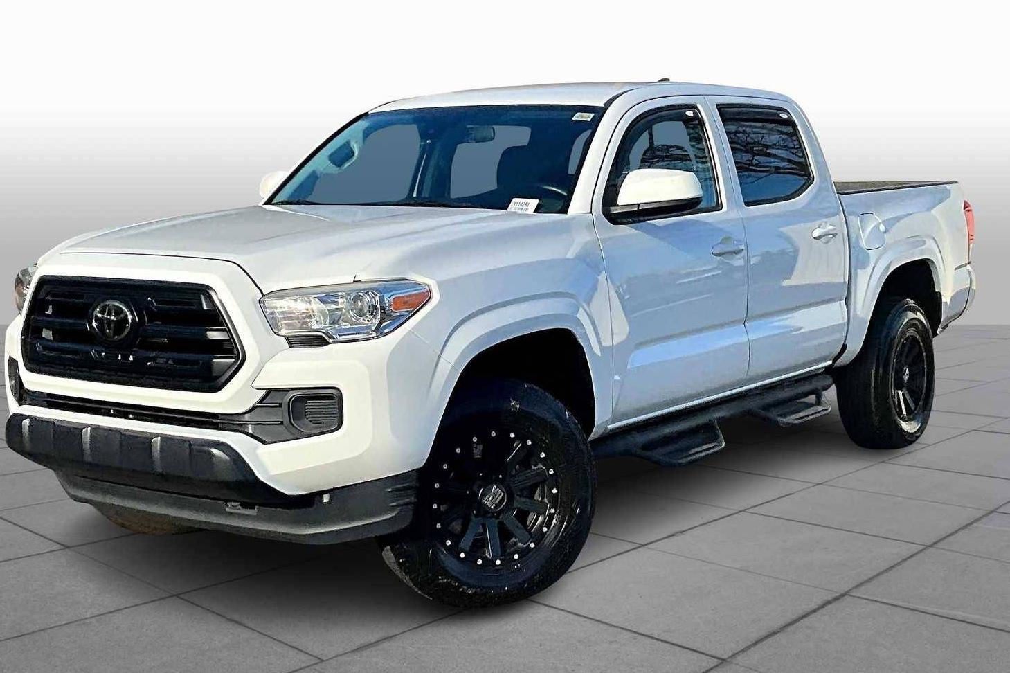 TOYOTA TACOMA 2018 5TFAX5GN2JX114251 image