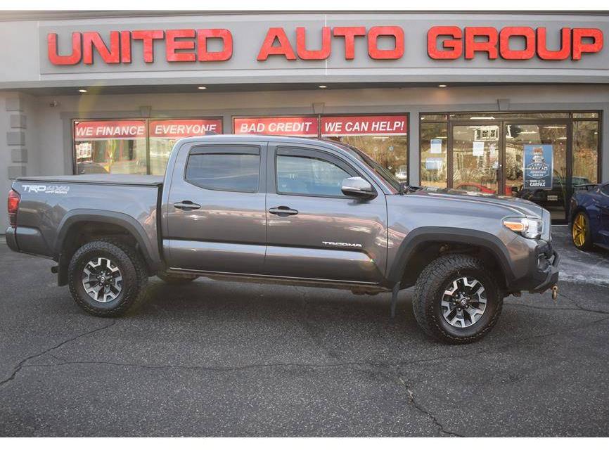 TOYOTA TACOMA 2018 5TFCZ5AN9JX133780 image