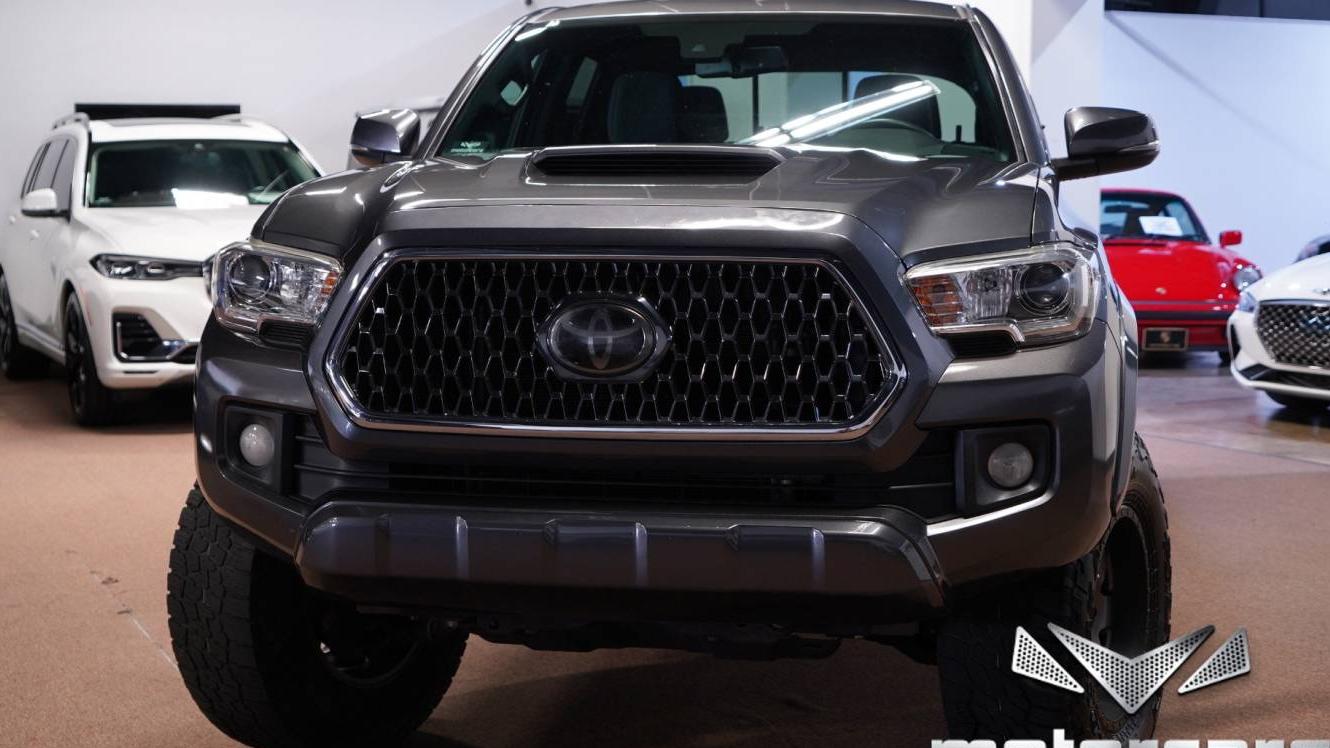 TOYOTA TACOMA 2018 5TFAZ5CN0JX060884 image