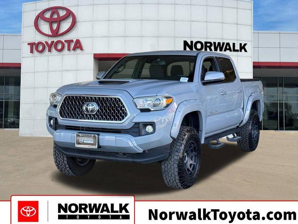 TOYOTA TACOMA 2018 3TMAZ5CNXJM062681 image