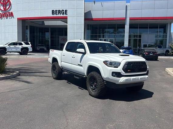 TOYOTA TACOMA 2018 3TMCZ5AN0JM164101 image
