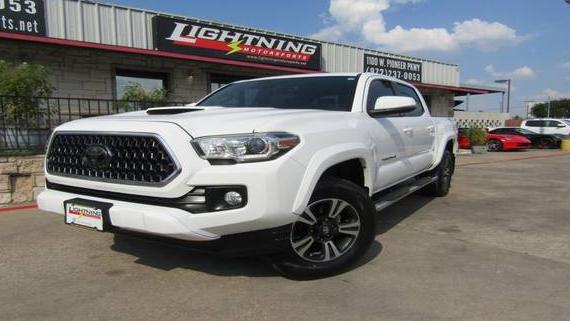 TOYOTA TACOMA 2018 5TFAZ5CN0JX066734 image