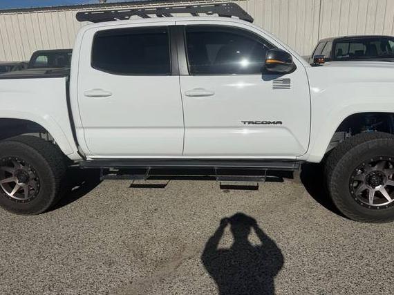 TOYOTA TACOMA 2018 3TMAZ5CN3JM055913 image