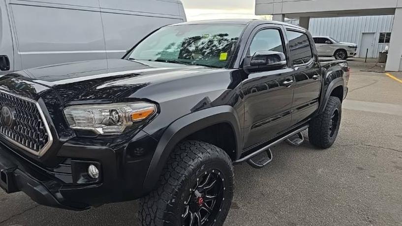 TOYOTA TACOMA 2018 5TFCZ5AN6JX147099 image