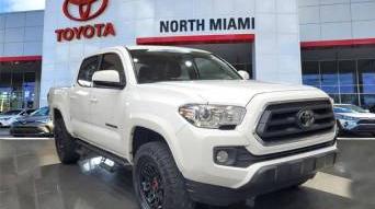 TOYOTA TACOMA 2021 5TFAZ5CN9MX102599 image