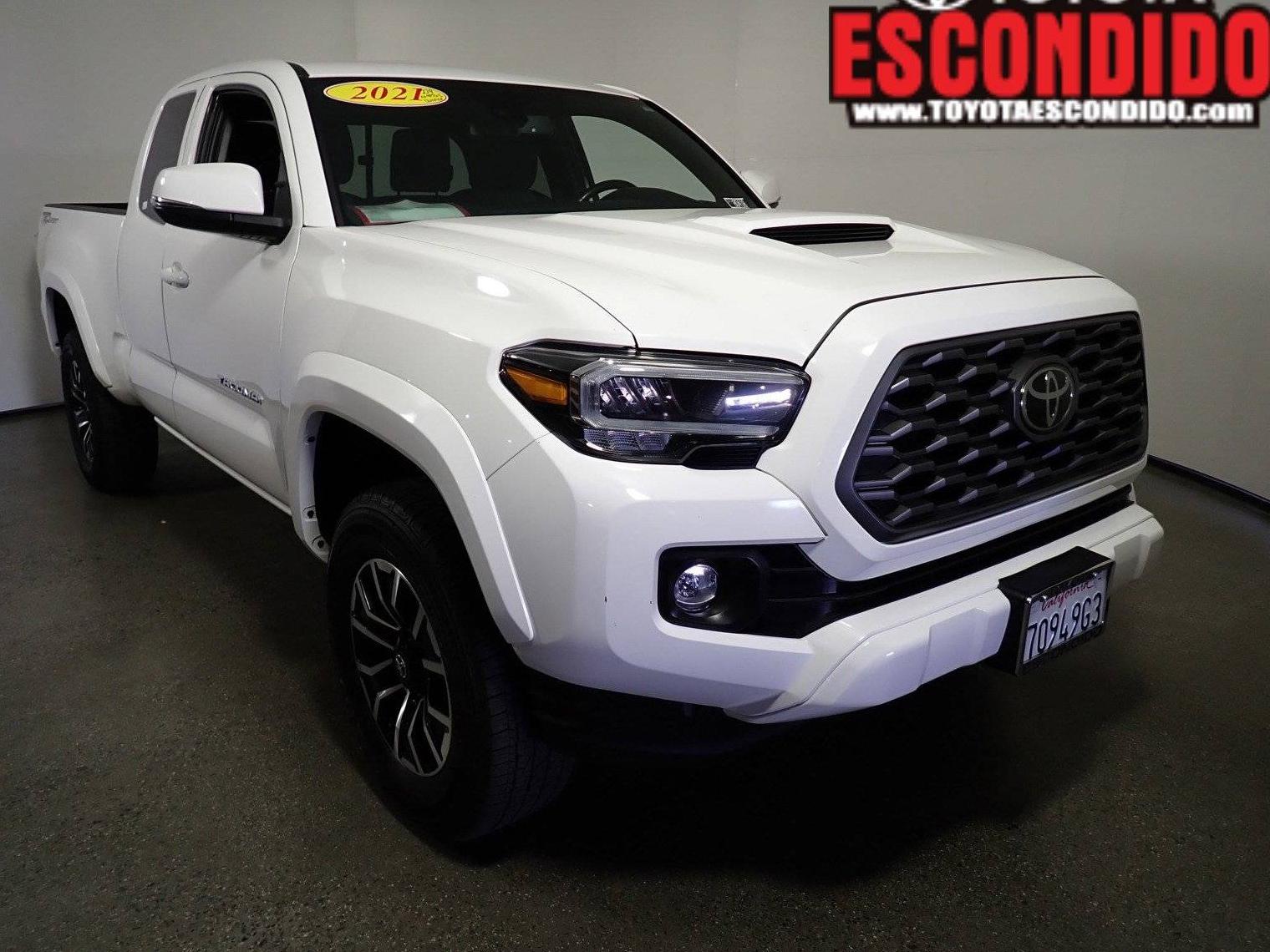 TOYOTA TACOMA 2021 3TYRZ5CN1MT010173 image