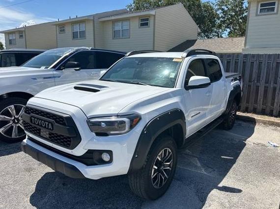 TOYOTA TACOMA 2021 5TFAZ5CN2MX115517 image