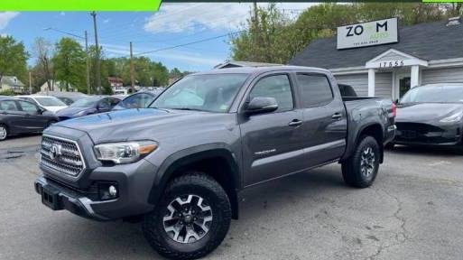 TOYOTA TACOMA 2017 5TFCZ5AN6HX080708 image