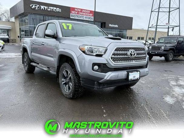 TOYOTA TACOMA 2017 3TMCZ5AN8HM092316 image