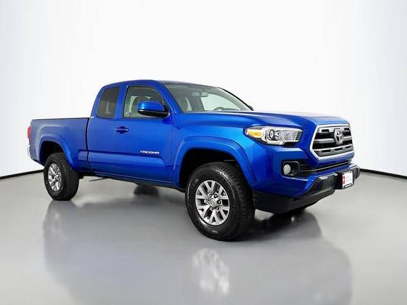 TOYOTA TACOMA 2017 5TFSZ5AN1HX057106 image