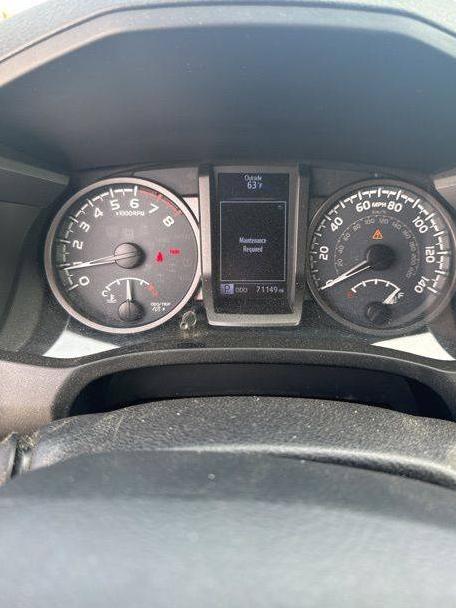 TOYOTA TACOMA 2017 5TFSZ5ANXHX053149 image