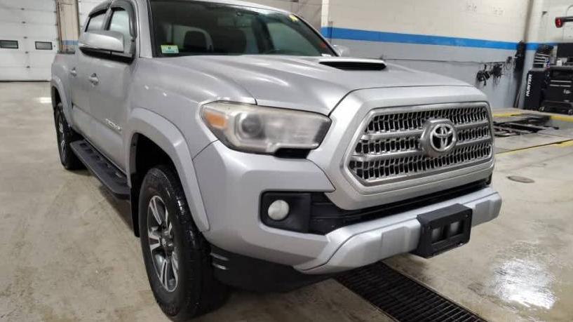 TOYOTA TACOMA 2017 3TMCZ5AN1HM096658 image