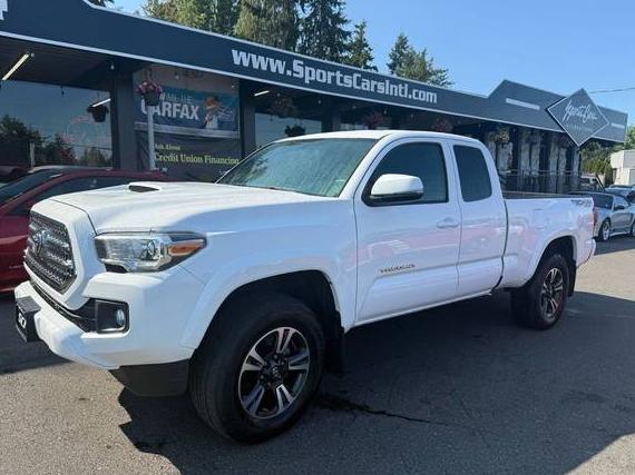 TOYOTA TACOMA 2017 5TFSZ5AN7HX048734 image