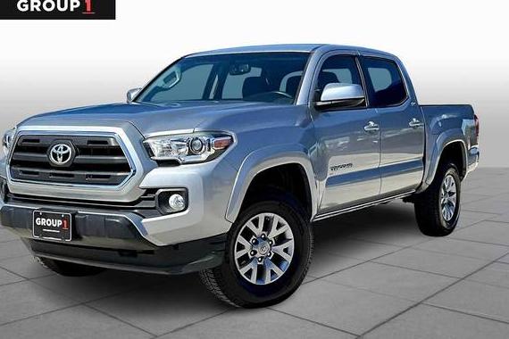TOYOTA TACOMA 2017 5TFAZ5CN3HX043880 image