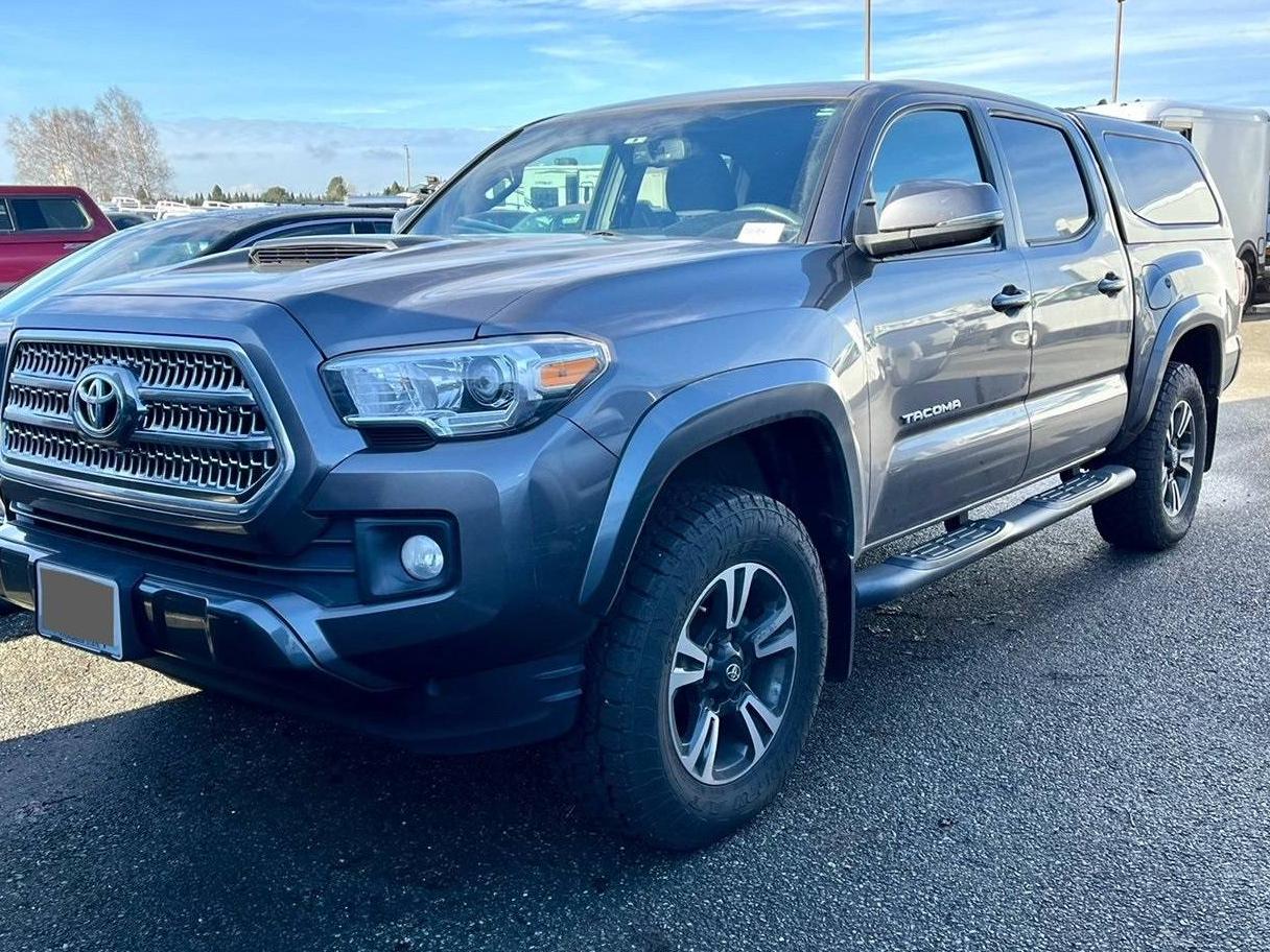 TOYOTA TACOMA 2017 5TFCZ5AN3HX104978 image