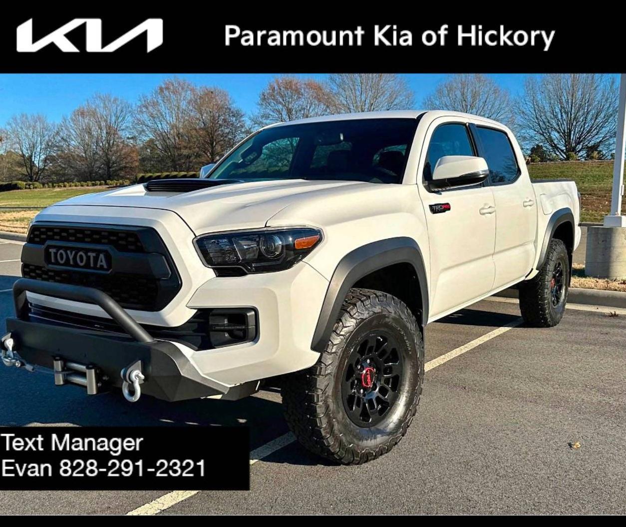 TOYOTA TACOMA 2017 5TFCZ5AN1HX113856 image