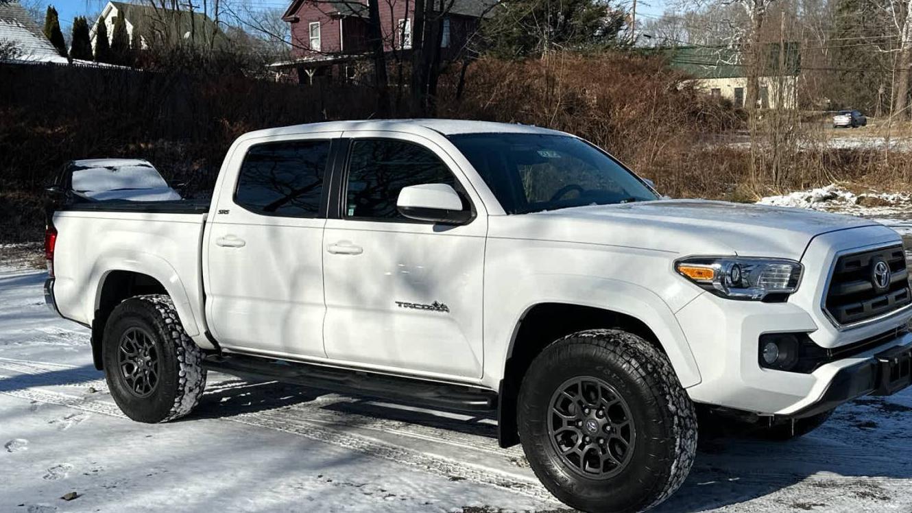 TOYOTA TACOMA 2017 3TMCZ5AN1HM050506 image